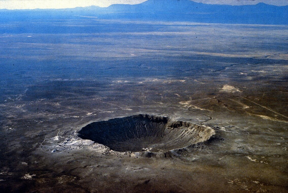 Ein Luftbild des Barringer-Kraters. USGS/wikimedia